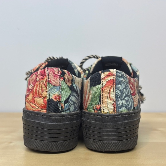 FARM Rio Floral Platform trainers - Picture 5 of 11